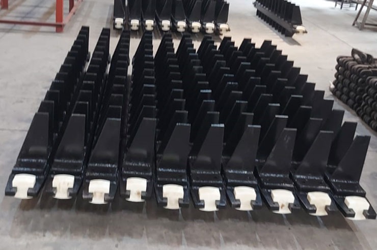 Stacker Chain
